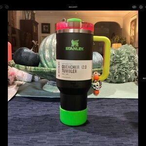 Stanley Neon Black 40oz Tumbler with Accessories